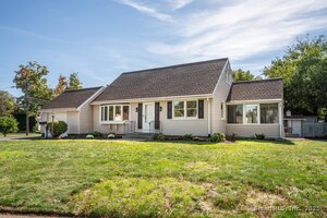 Homes for sale in West Hartford, CT | 25 Fowler Dr, West Hartford, CT 06110 | MLS# 24131136