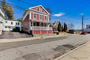 Homes for sale in New London, CT | 9 Brewer St #APT 3, New London, CT 06320 | MLS# 24131221