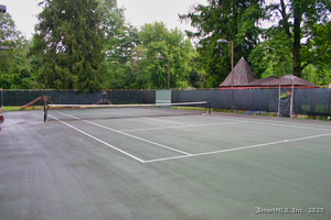 Homes for sale in Ridgefield, CT | 2 Westmoreland Rd, Ridgefield, CT 06877 | MLS# 24131033