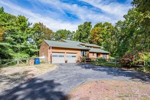 Homes for sale in Vernon, CT | 101 Dockerel Rd, Vernon, CT 06066 | MLS# 24130059