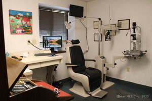 Homes for sale in Wolcott, CT | 464 Wolcott Rd, Wolcott, CT 06716 | MLS# 24130249