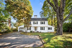 Homes for sale in West Hartford, CT | 236 Ridgewood Rd, West Hartford, CT 06107 | MLS# 24131372