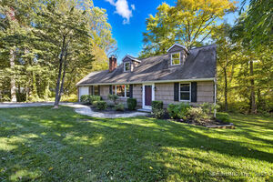 Homes for sale in Brookfield, CT | 45 N Mountain Rd, Brookfield, CT 06804 | MLS# 24120860