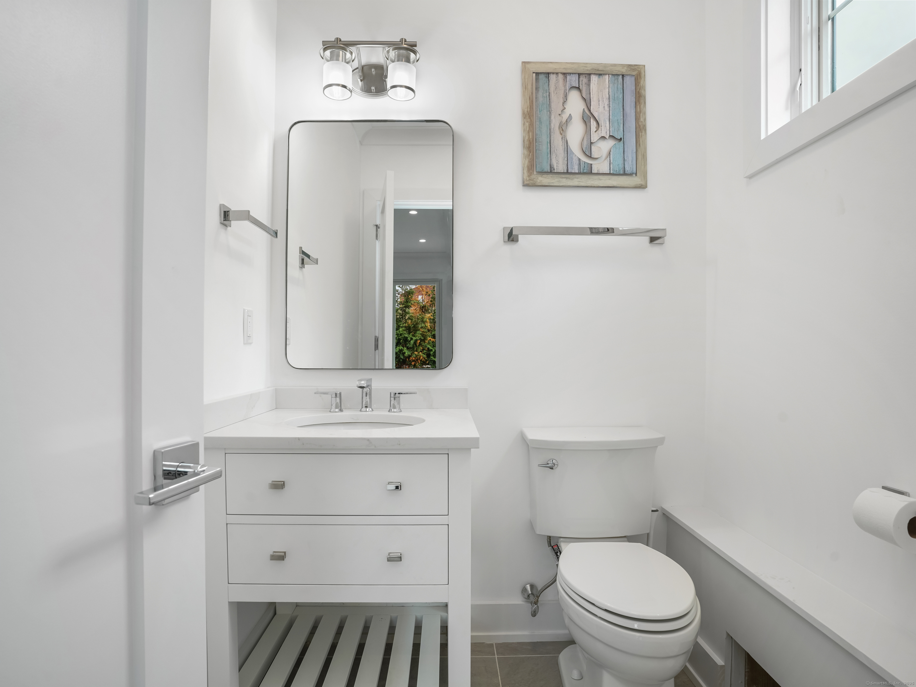 Homes for sale in Fairfield, CT | 345 Reef Rd #C9, Fairfield, CT 06824 | MLS# 24131509