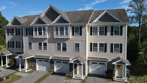 Homes for sale in East Lyme, CT | 3 Village Xing #3, East Lyme, CT 06357 | MLS# 24114322