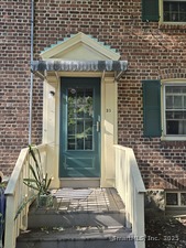 Homes for sale in Bridgeport, CT | 21 Little St, Bridgeport, CT 06604 | MLS# 24131522