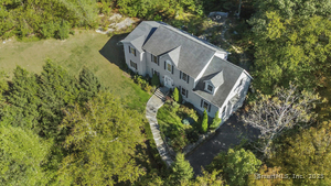 Homes for sale in Newtown, CT | 2 Abbey Ln, Newtown, CT 06470 | MLS# 24130960