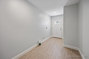 Homes for sale in East Lyme, CT | 3 Village Xing #3, East Lyme, CT 06357 | MLS# 24114322