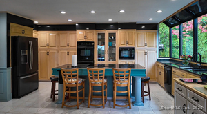 Homes for sale in Montville, CT | 84 Ridge Hill Rd, Montville, CT 06370 | MLS# 24131864