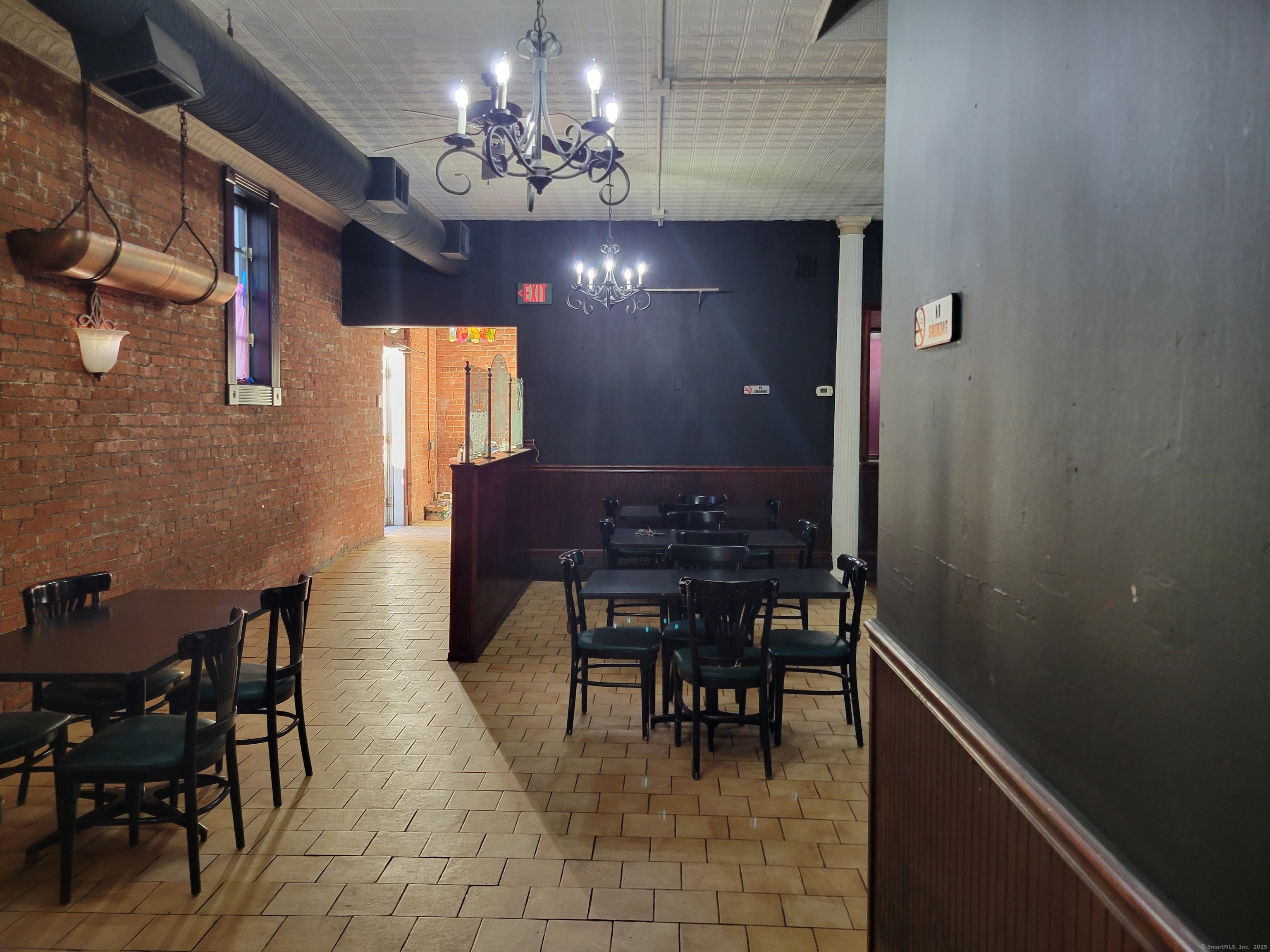 393 Main, Waterbury, 06702, 0 , 0 ,0,Commercial For Lease,For Rent,Main,0,24131927