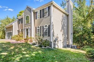 Homes for sale in Middletown, CT | 36 Brookview Ln, Middletown, CT 06457 | MLS# 24131062