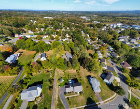 Homes for sale in Middletown, CT | 36 Brookview Ln, Middletown, CT 06457 | MLS# 24131062