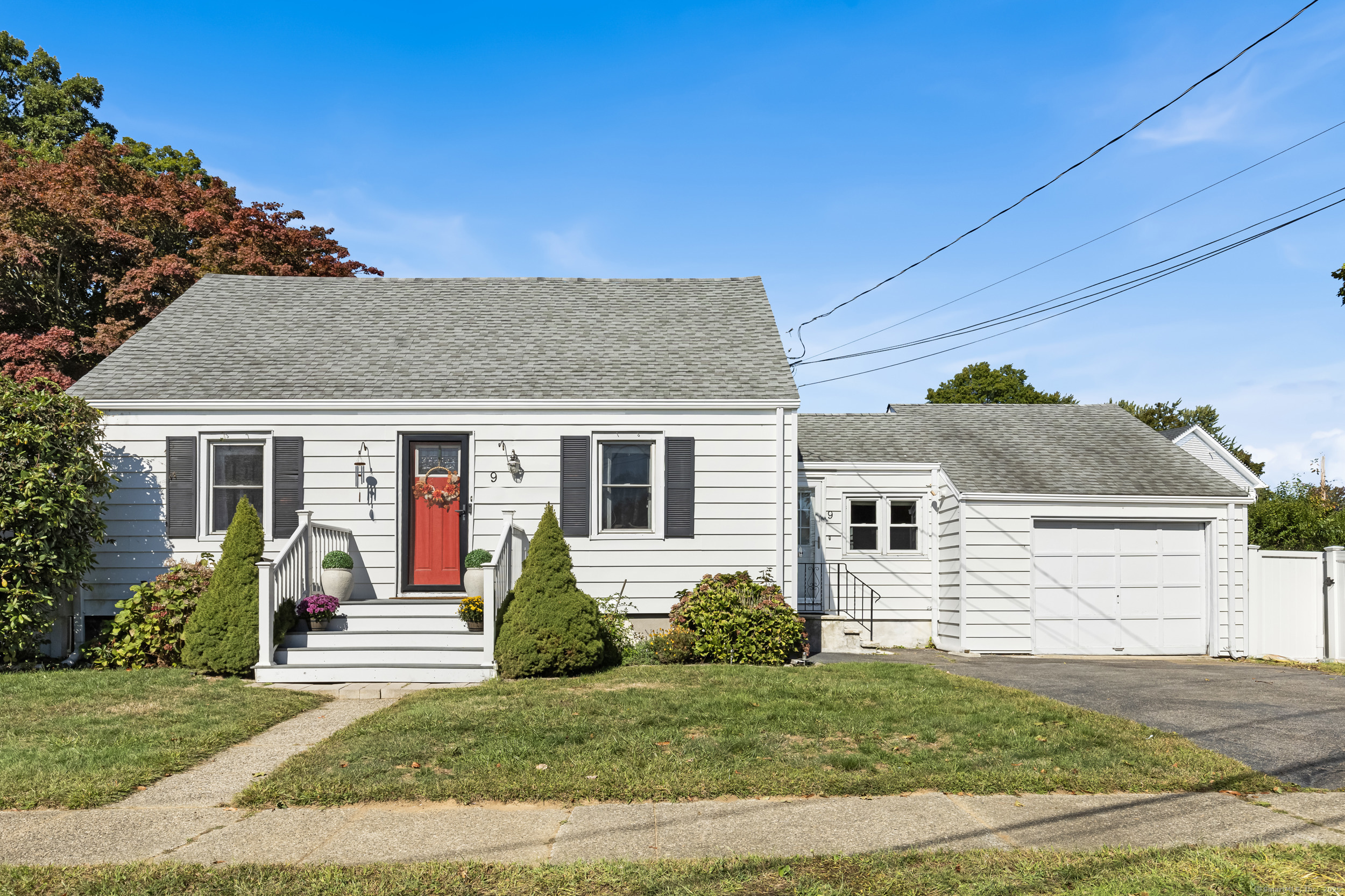 9 Mayflower Court