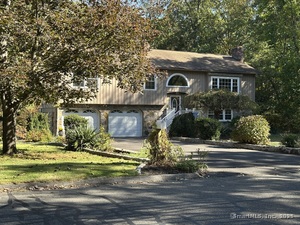 Homes for sale in Monroe, CT | 80 Woodlawn Rd, Monroe, CT 06468 | MLS# 24131729