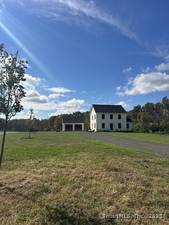 Homes for sale in Plainfield, CT | 277 Moosup Pond Rd, Plainfield, CT 06354 | MLS# 24131261