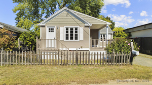 Homes for sale in Wallingford, CT | 15 Marshall St, Wallingford, CT 06492 | MLS# 24132050