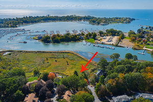 Homes for sale in Branford, CT | 74 Quarry Dock Rd #74, Branford, CT 06405 | MLS# 24131689