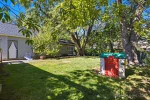 Homes for sale in West Hartford, CT | 26 Saint Augustine St, West Hartford, CT 06110 | MLS# 24114901