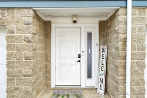 55 Woodland Place, Unit APT 1