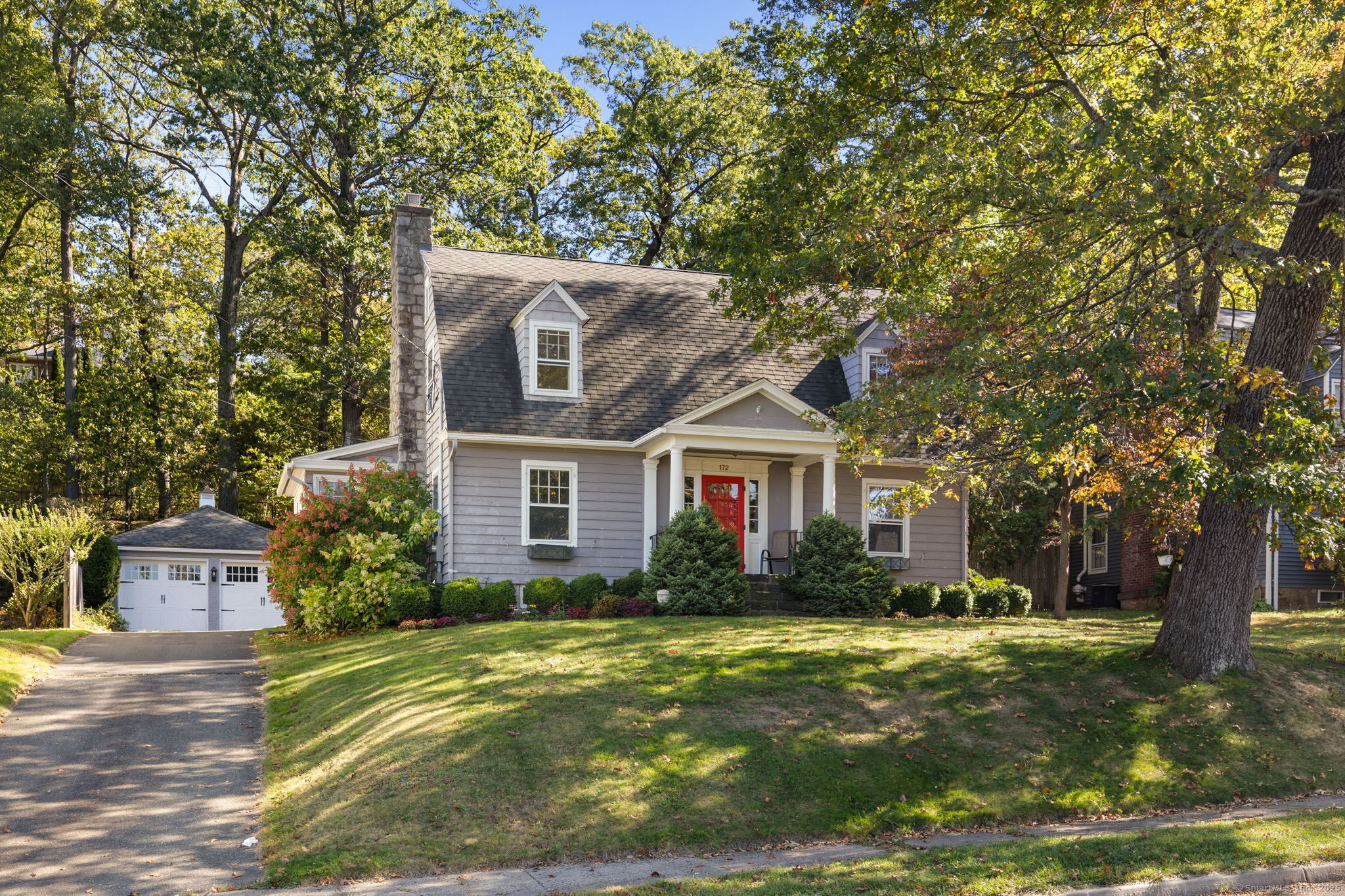 Photo 32 of 172 Oakland Street, Bristol, CT