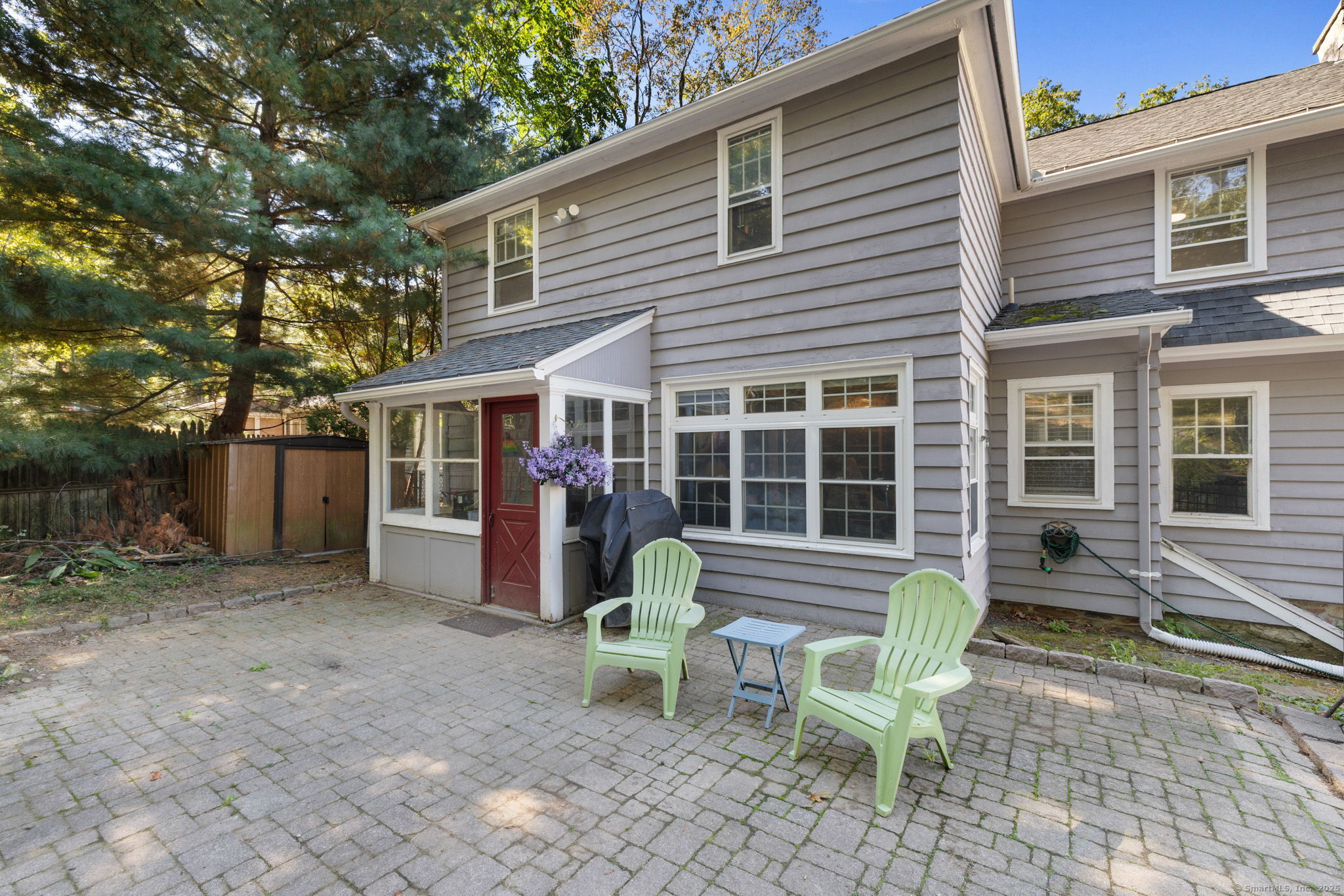 Photo 33 of 172 Oakland Street, Bristol, CT