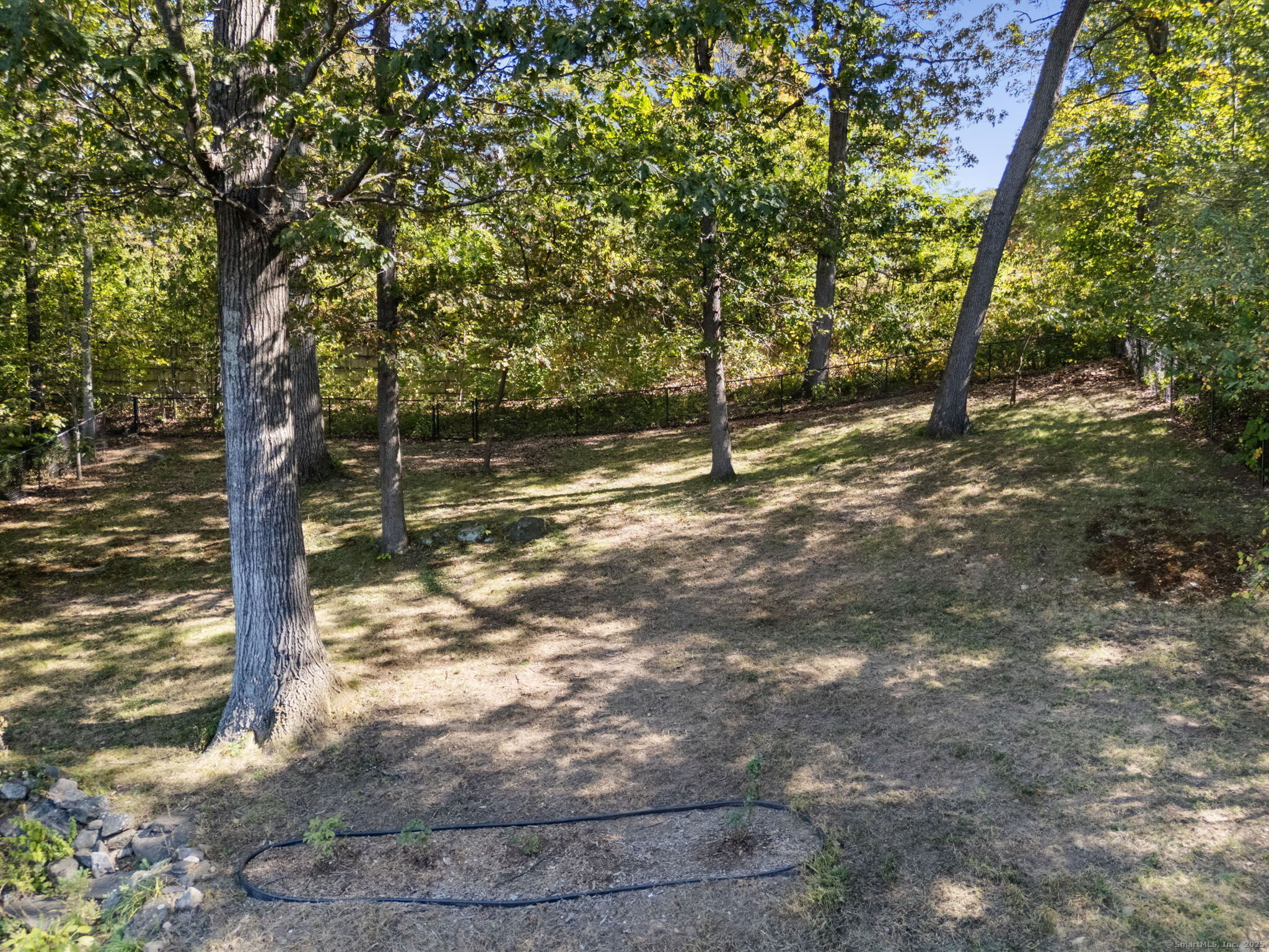 Photo 39 of 172 Oakland Street, Bristol, CT