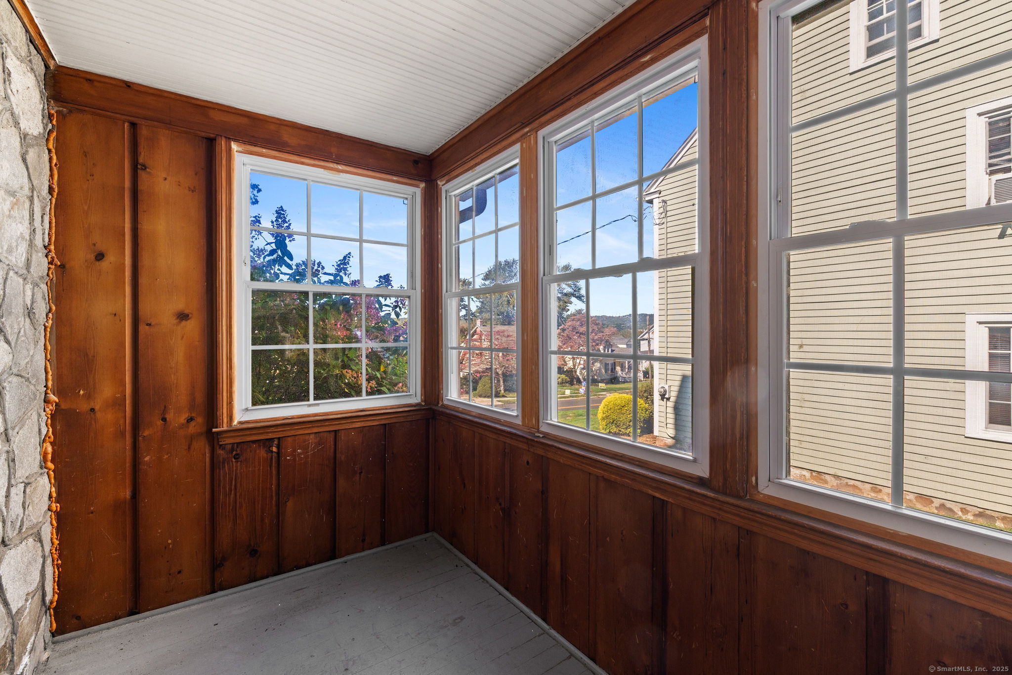 Photo 26 of 172 Oakland Street, Bristol, CT