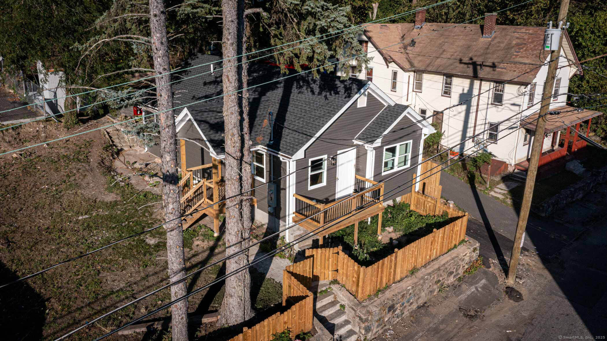 Homes for sale in Waterbury, CT | 89 High St, Waterbury, CT 06704 | MLS# 24132132