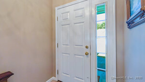 Homes for sale in Newtown, CT | 123 Louis Hill Rd #123, Newtown, CT 06482 | MLS# 24132295