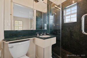 Homes for sale in Old Lyme, CT | 24 Lyme St, Old Lyme, CT 06371 | MLS# 24132348