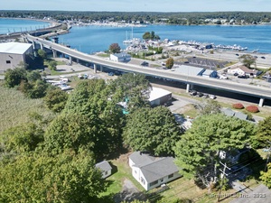 Homes for sale in Waterford, CT | 17 Millstone Rd W, Waterford, CT 06385 | MLS# 24132331