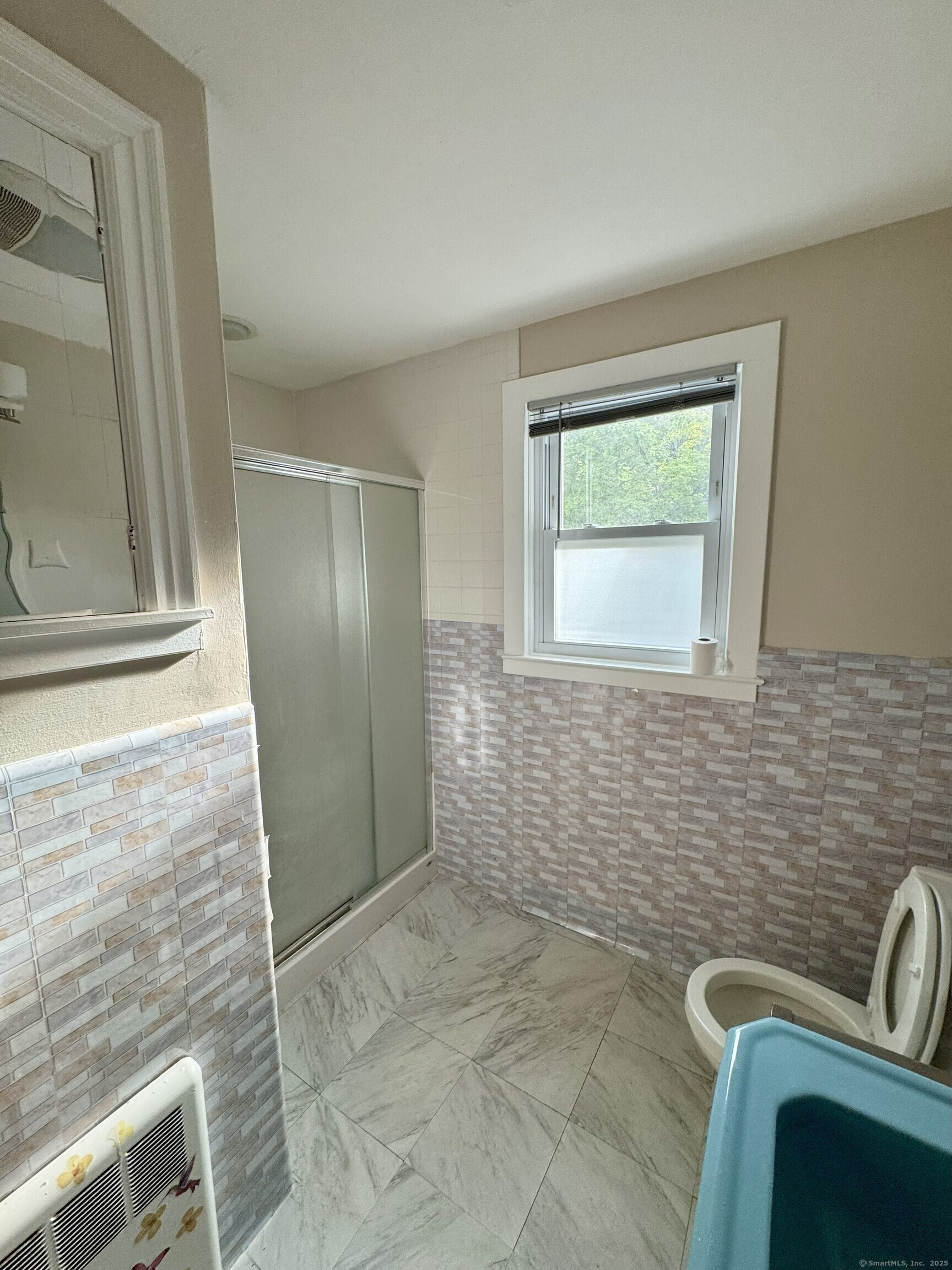 160 Wolcott, Bristol, 06010, 7 Bedrooms Bedrooms, 0 ,3 BathroomsBathrooms,Multi-family For Sale,For Sale,Wolcott,0,24132507