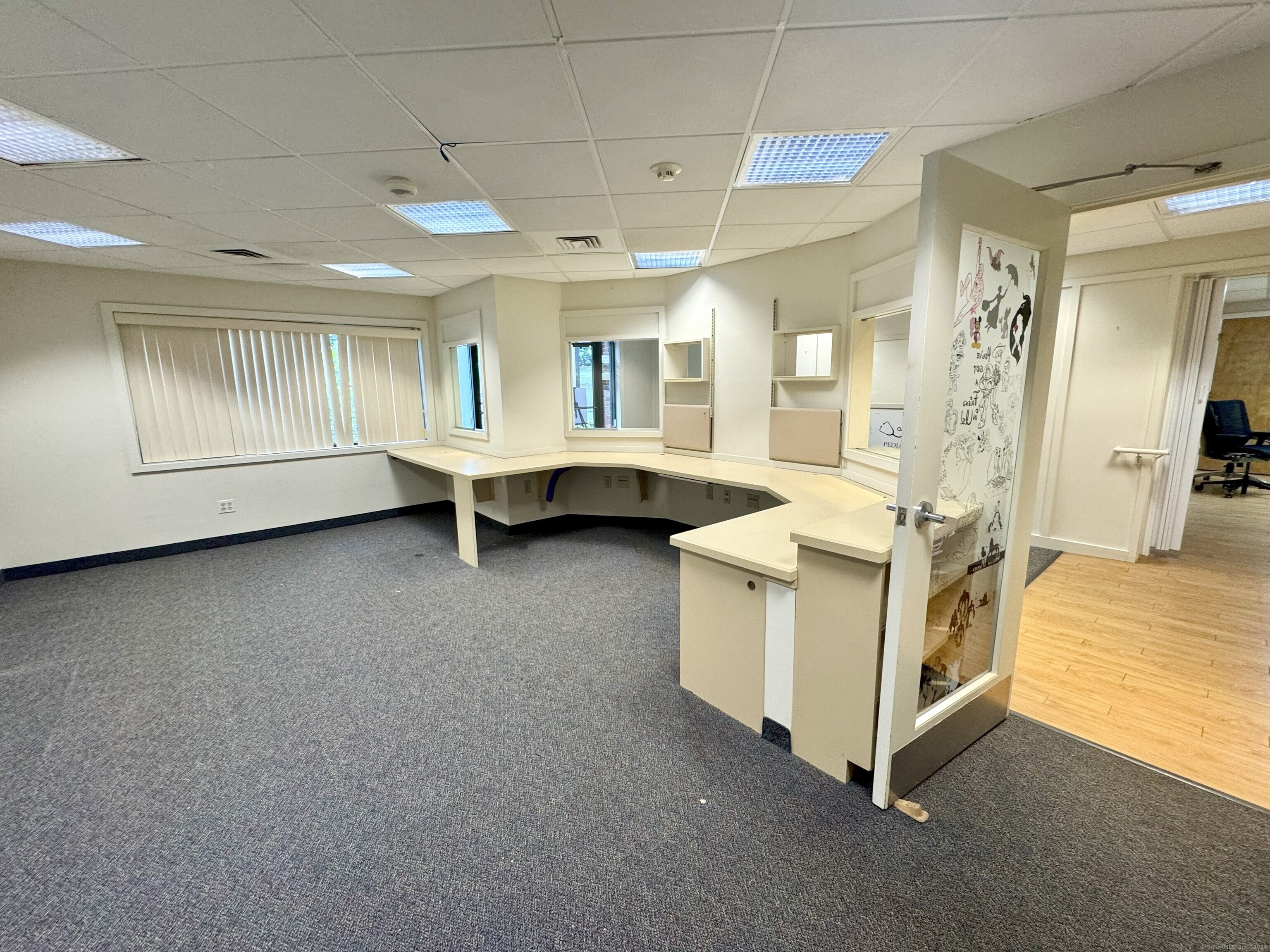 160 Wolcott, Bristol, 06010, 7 Bedrooms Bedrooms, 0 ,3 BathroomsBathrooms,Multi-family For Sale,For Sale,Wolcott,0,24132507