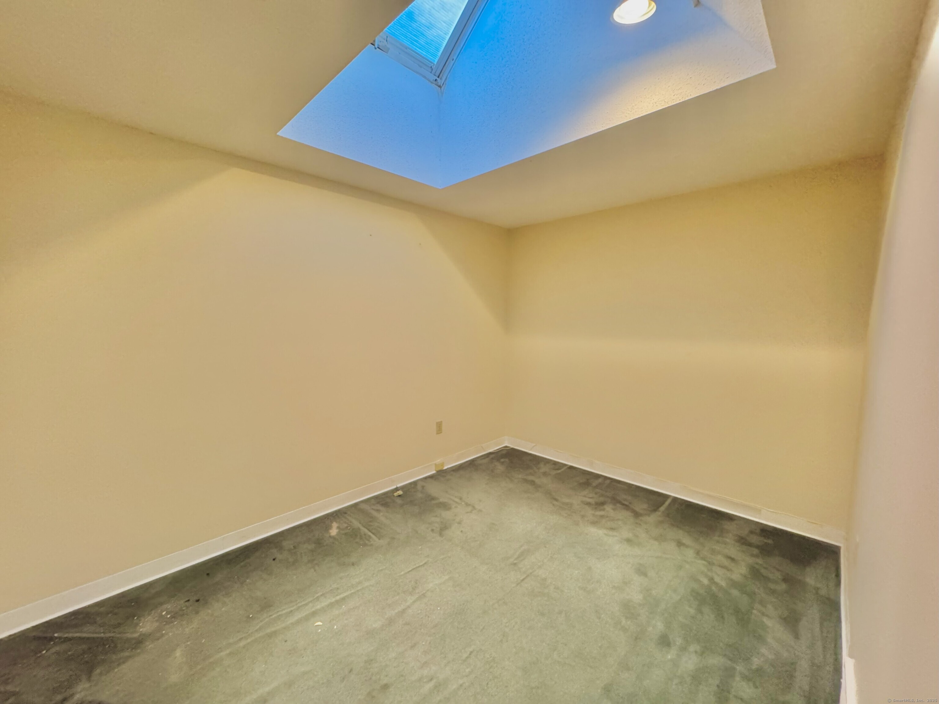 160 Wolcott, Bristol, 06010, 7 Bedrooms Bedrooms, 0 ,3 BathroomsBathrooms,Multi-family For Sale,For Sale,Wolcott,0,24132507