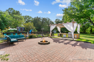 Homes for sale in Norwich, CT | 26 Canterbury Turnpike, Norwich, CT 06360 | MLS# 24132592