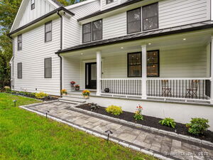 Homes for sale in Fairfield, CT | 419 Valley Rd, Fairfield, CT 06825 | MLS# 24131701