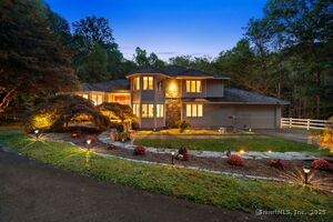 Homes for sale in Woodbury, CT | 24 Roxbury Rd, Woodbury, CT 06798 | MLS# 24132695