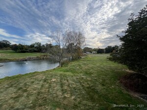 Homes for sale in Wallingford, CT | 10 Pilgrim Hbr #D, Wallingford, CT 06492 | MLS# 24132665