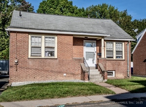 Homes for sale in Enfield, CT | 15 Summer St, Enfield, CT 06082 | MLS# 24132698