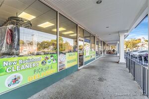 Homes for sale in Stratford, CT | 3355 Main St, Stratford, CT 06614 | MLS# 24132742