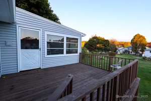 Homes for sale in Groton, CT | 17 Brookside Ln, Groton, CT 06340 | MLS# 24132469