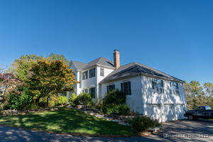 Homes for sale in Southbury, CT | 412 Laurelwood Ln, Southbury, CT 06488 | MLS# 24131652