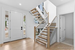 Homes for sale in Stratford, CT | 170 Oronoque Ln #85, Stratford, CT 06614 | MLS# 24115591