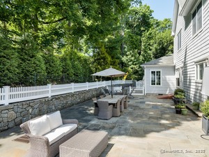 Homes for sale in Greenwich, CT | 7 Curt Ter, Greenwich, CT 06831 | MLS# 24132781