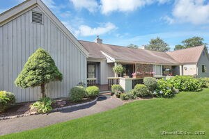 Homes for sale in Stratford, CT | 617 Cherokee Ln #B, Stratford, CT 06614 | MLS# 24132771