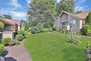 Homes for sale in Stratford, CT | 617 Cherokee Ln #B, Stratford, CT 06614 | MLS# 24132771