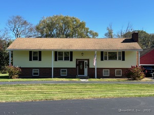 Homes for sale in Columbia, CT | 129 Pine St, Columbia, CT 06237 | MLS# 24132693