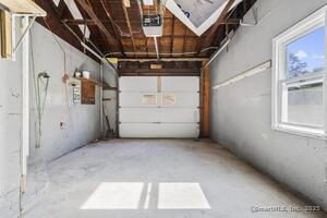 Homes for sale in Danbury, CT | 3 Horseshoe Dr, Danbury, CT 06811 | MLS# 24132887