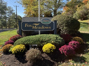 Homes for sale in Cromwell, CT | 31 Valley Run Dr #31, Cromwell, CT 06416 | MLS# 24128672