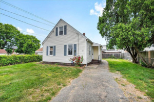 Homes for sale in Bridgeport, CT | 182 Trumbull Ave, Bridgeport, CT 06606 | MLS# 24132931